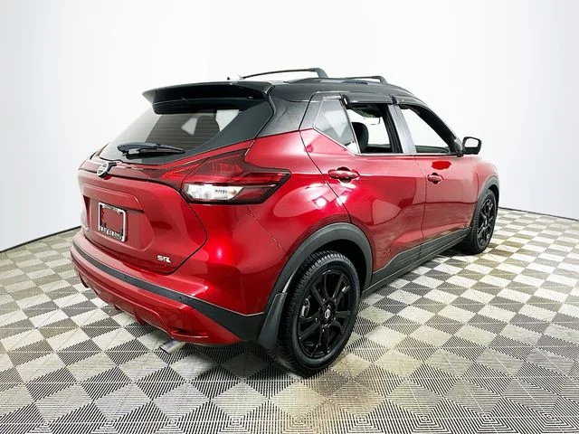 Certified Used 2021 Red Nissan SR image 3