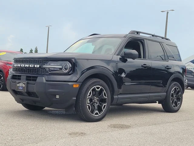 Used 2025 Black Ford Outer Banks image 33