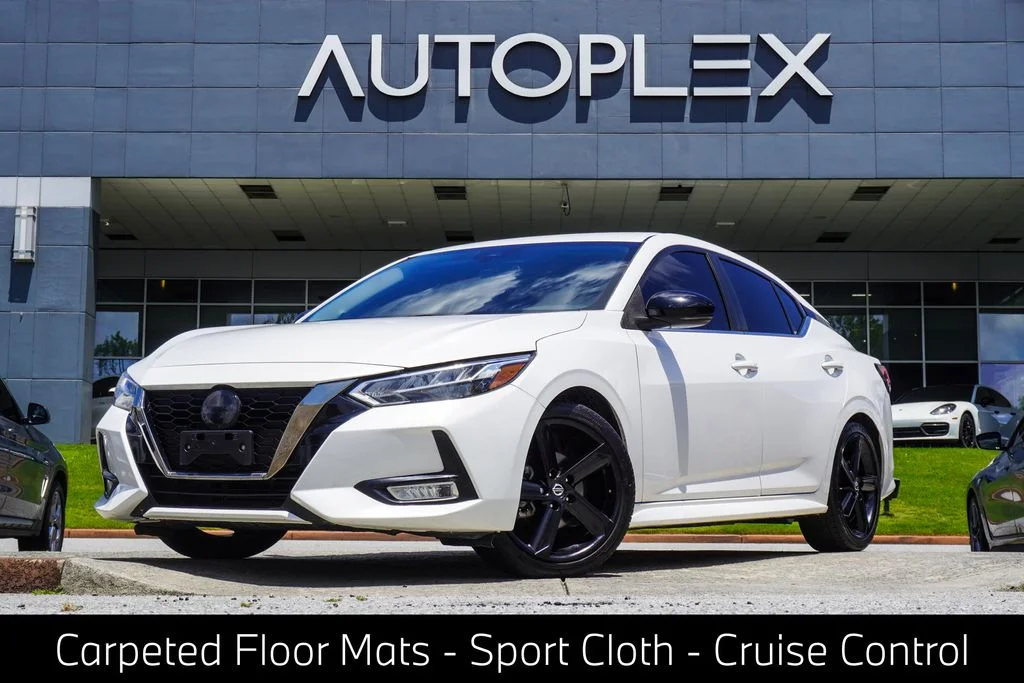 Used 2022 White Nissan SR image 1
