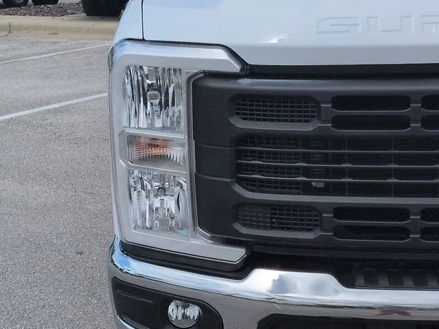 New 2026 Oxford White Ford F-250® XL image 10