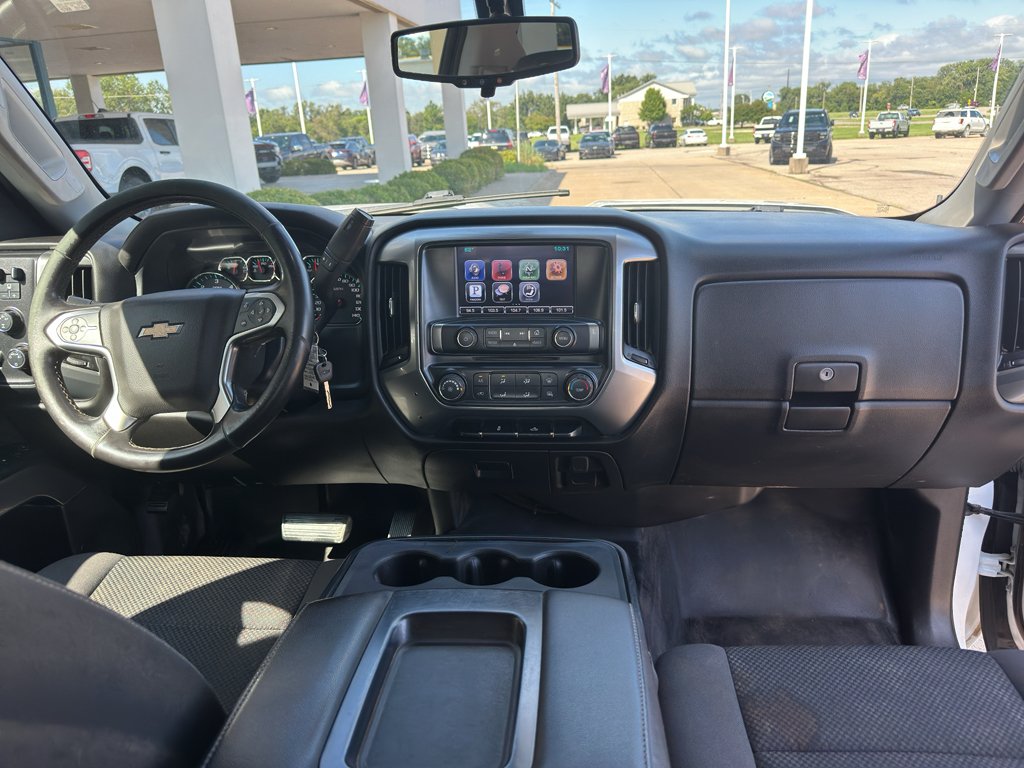 Used 2016 Summit White Chevrolet LT image 3