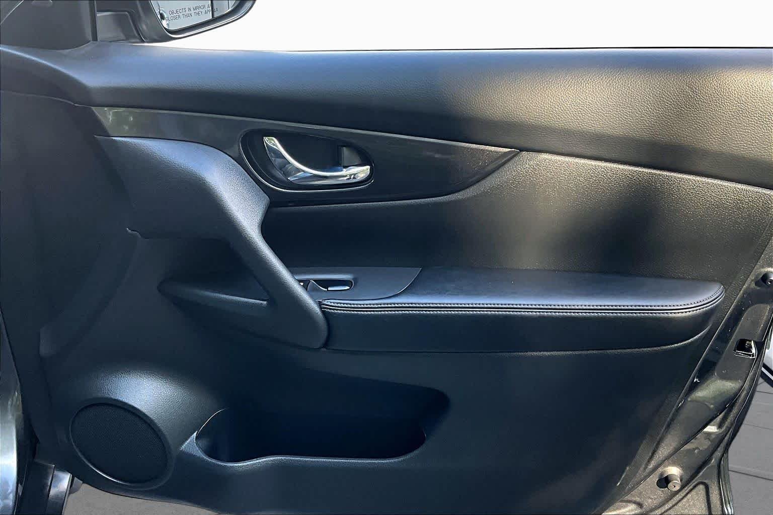 Used 2018 Gun Metallic Nissan SV image 21
