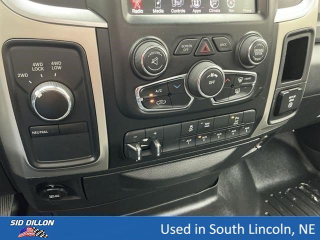 Used 2016 Brilliant Black Crystal Pearlcoat Ram SLT image 12
