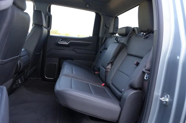 Used 2026 Silver GMC SLT image 27