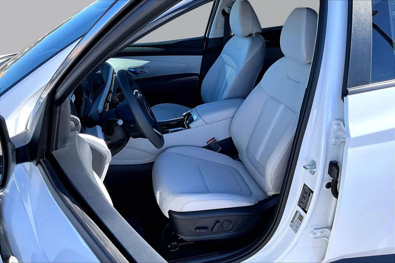 New 2026 Serenity White Pearl Hyundai SEL image 9