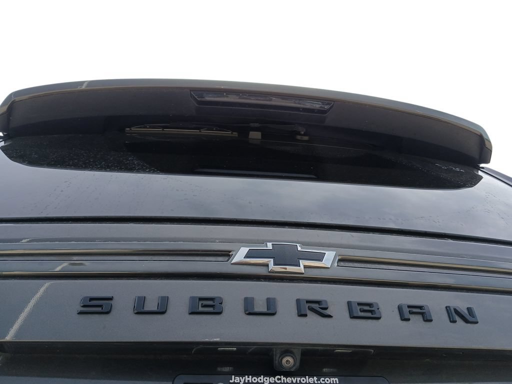 2021 Chevrolet Suburban Z71 - Photo 33