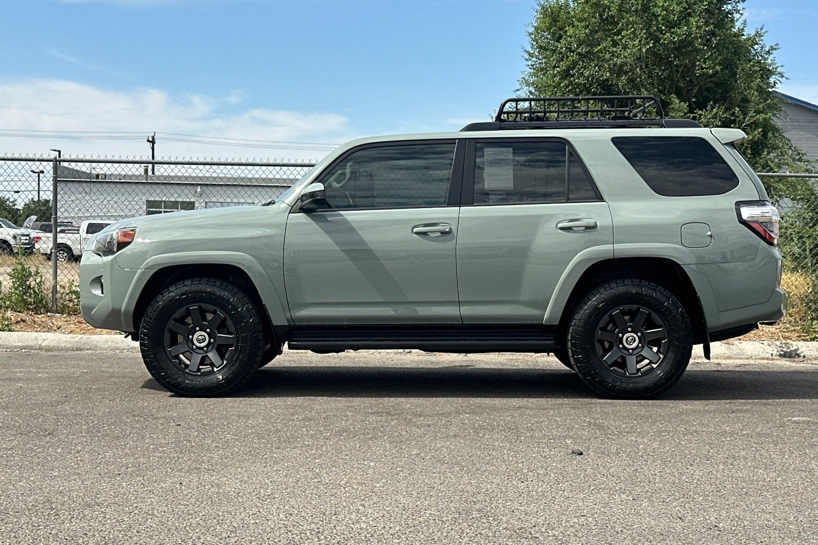 Used 2022  Toyota Trail image 7