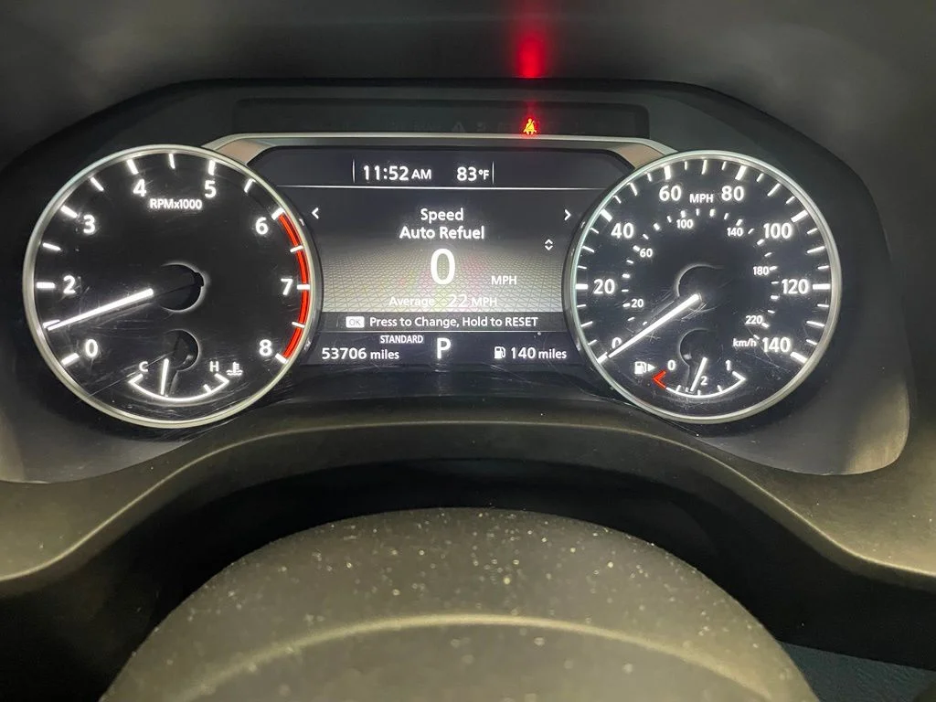 Used 2022 Gray Nissan SV image 7
