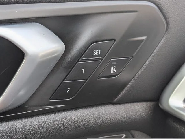 2025 BMW X5 40i - Photo 25