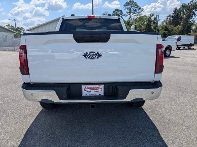 Used 2025 Oxford White Ford XLT image 5