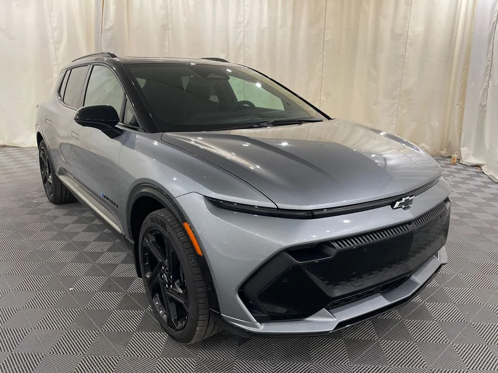 New 2025 Sterling Gray Metallic Chevrolet RS image 4