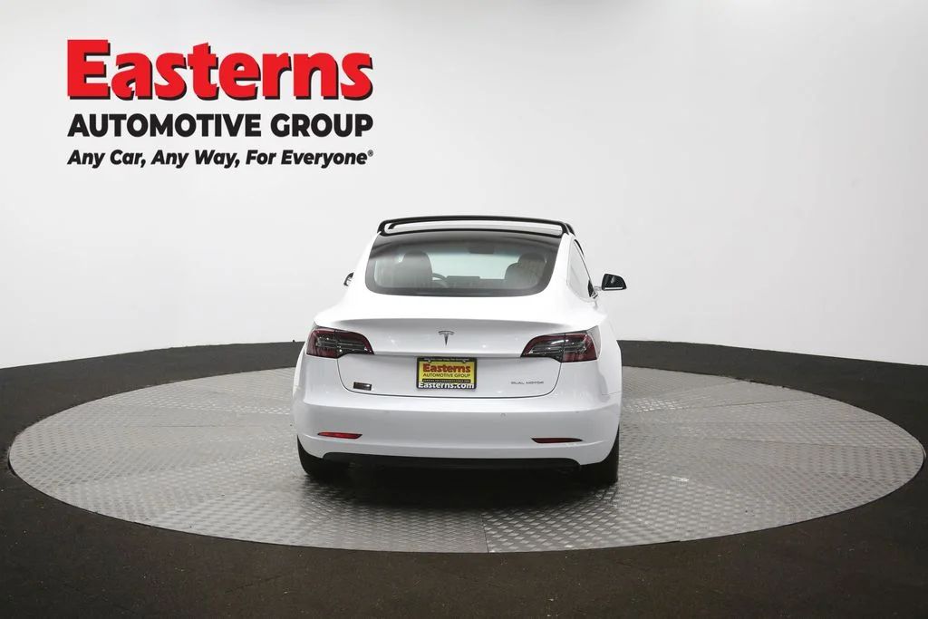 Used 2018 White Tesla Long Range image 32