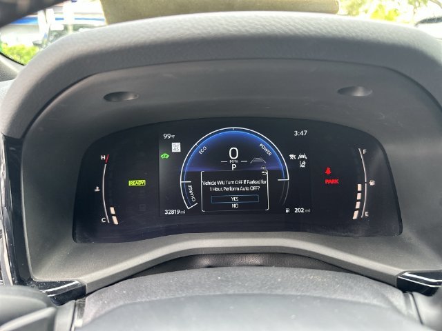 2025 Toyota Camry SE - Photo 15