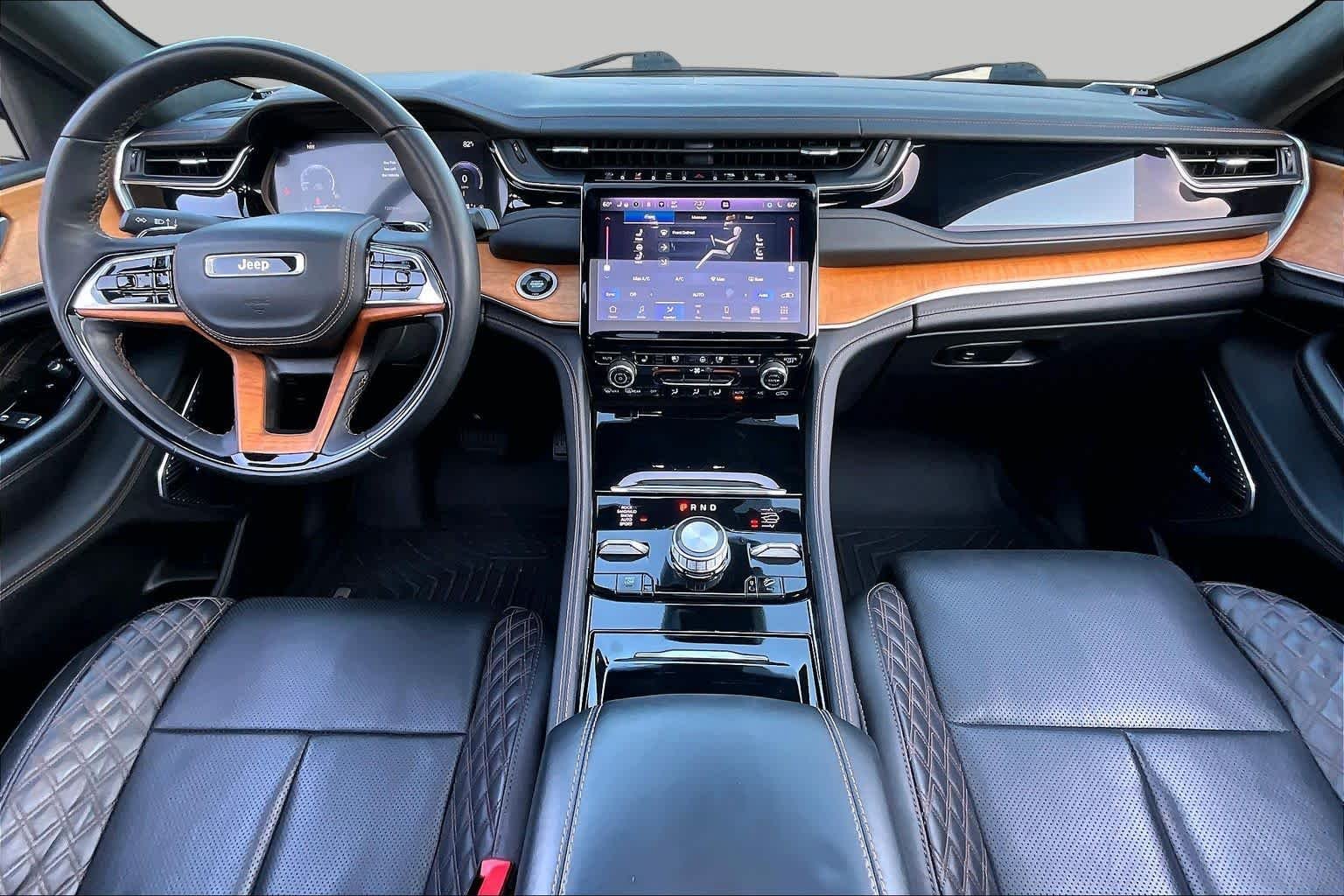 Used 2022 Silver Zynith Jeep Summit Reserve image 15