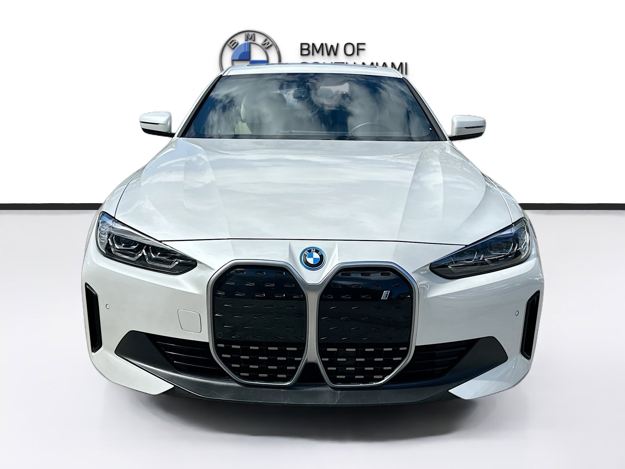 Used 2024 BMW i4 40 with VIN WBY73AW08RFT11686 for sale in Miami, FL