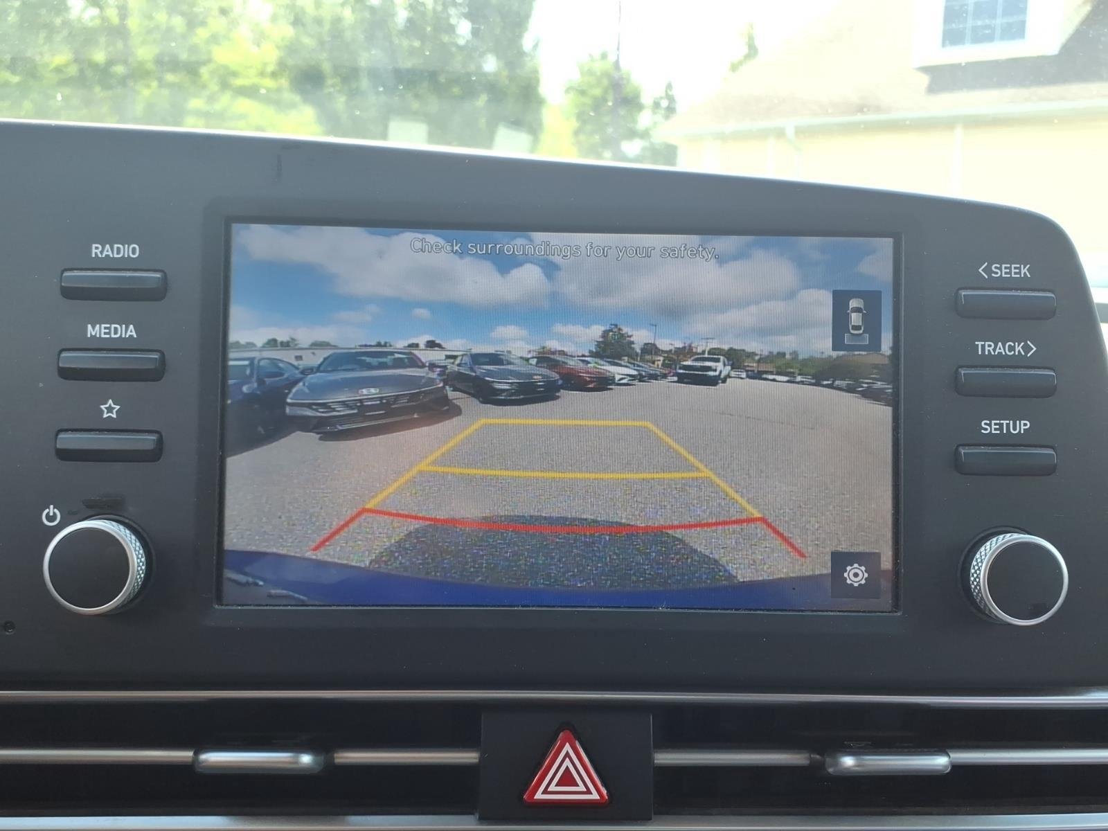 2021 Hyundai Elantra SEL - Photo 24