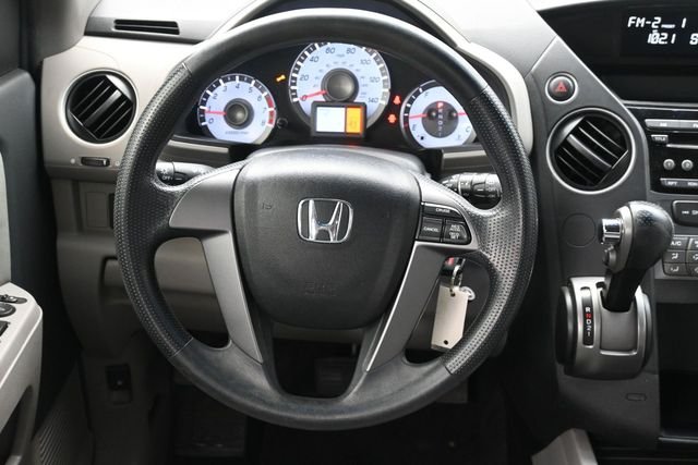 Used 2012  Honda LX image 23