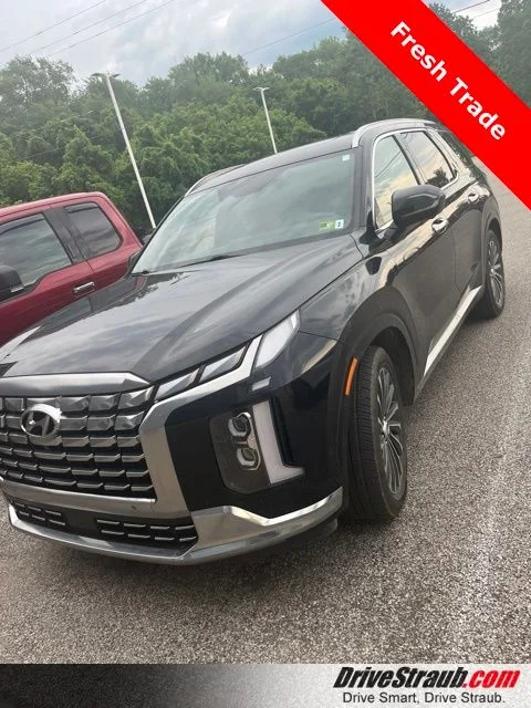 Used 2024 Black Hyundai Calligraphy image 1