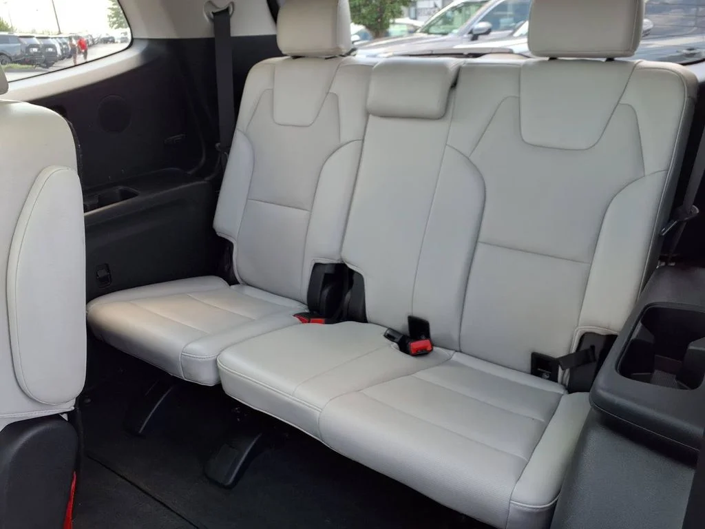 Used 2020 Gravity Gray Kia SX image 20