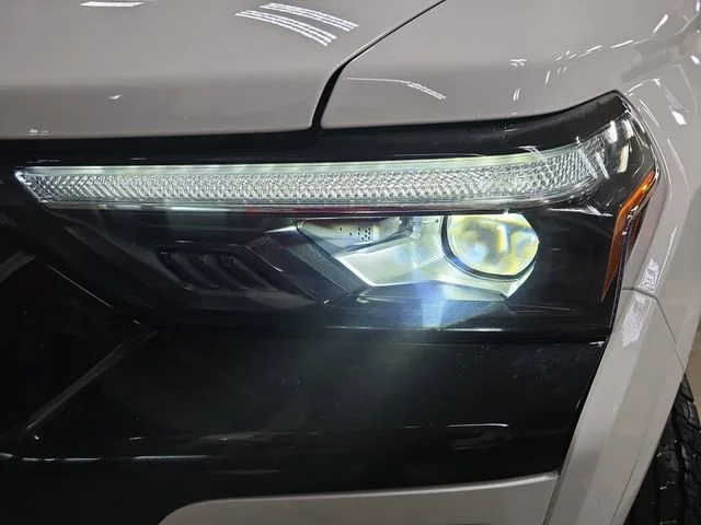 2026 Chevrolet Colorado Z71 - Photo 32