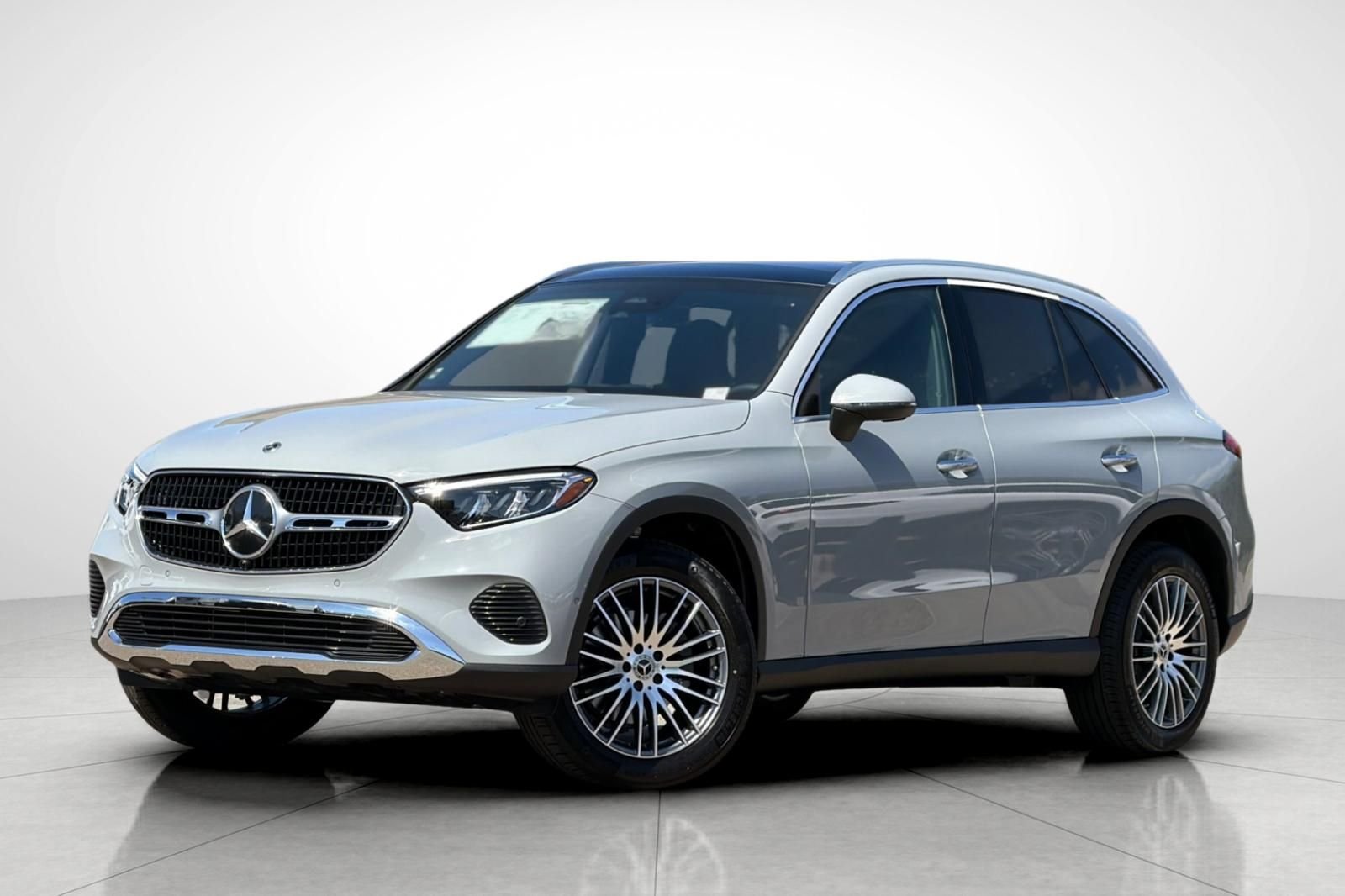 New 2026 MANUFAKTUR Alpine Grey Mercedes-Benz GLC 300 image 1