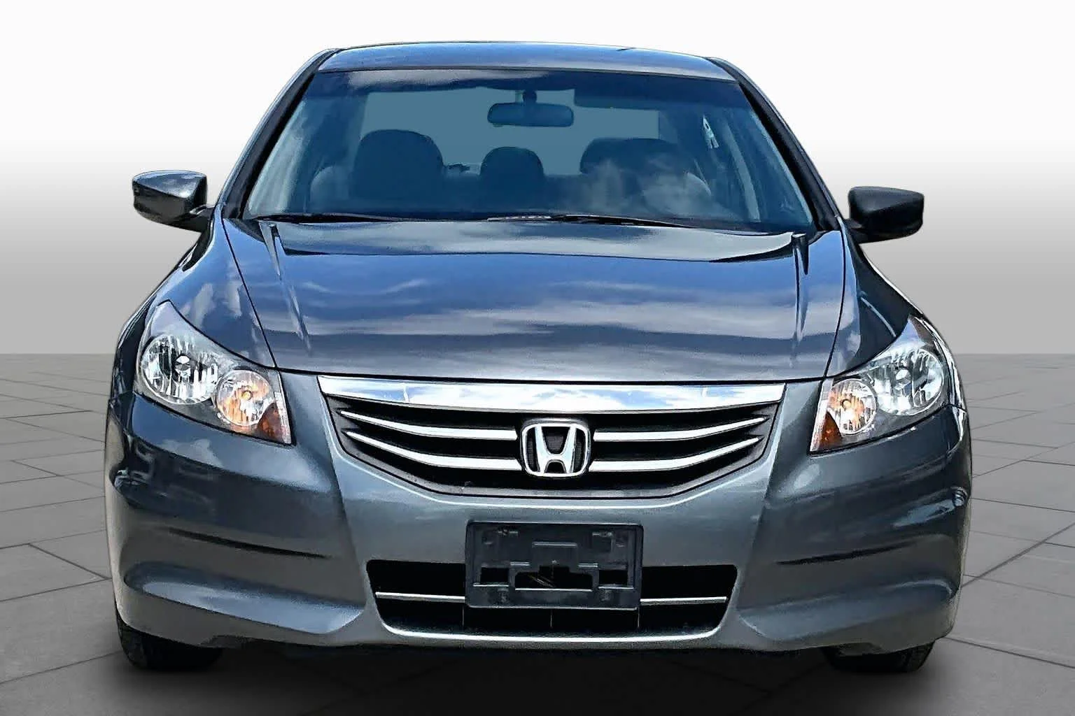 Used 2012 Polished Metal Metallic Honda LX Premium image 3