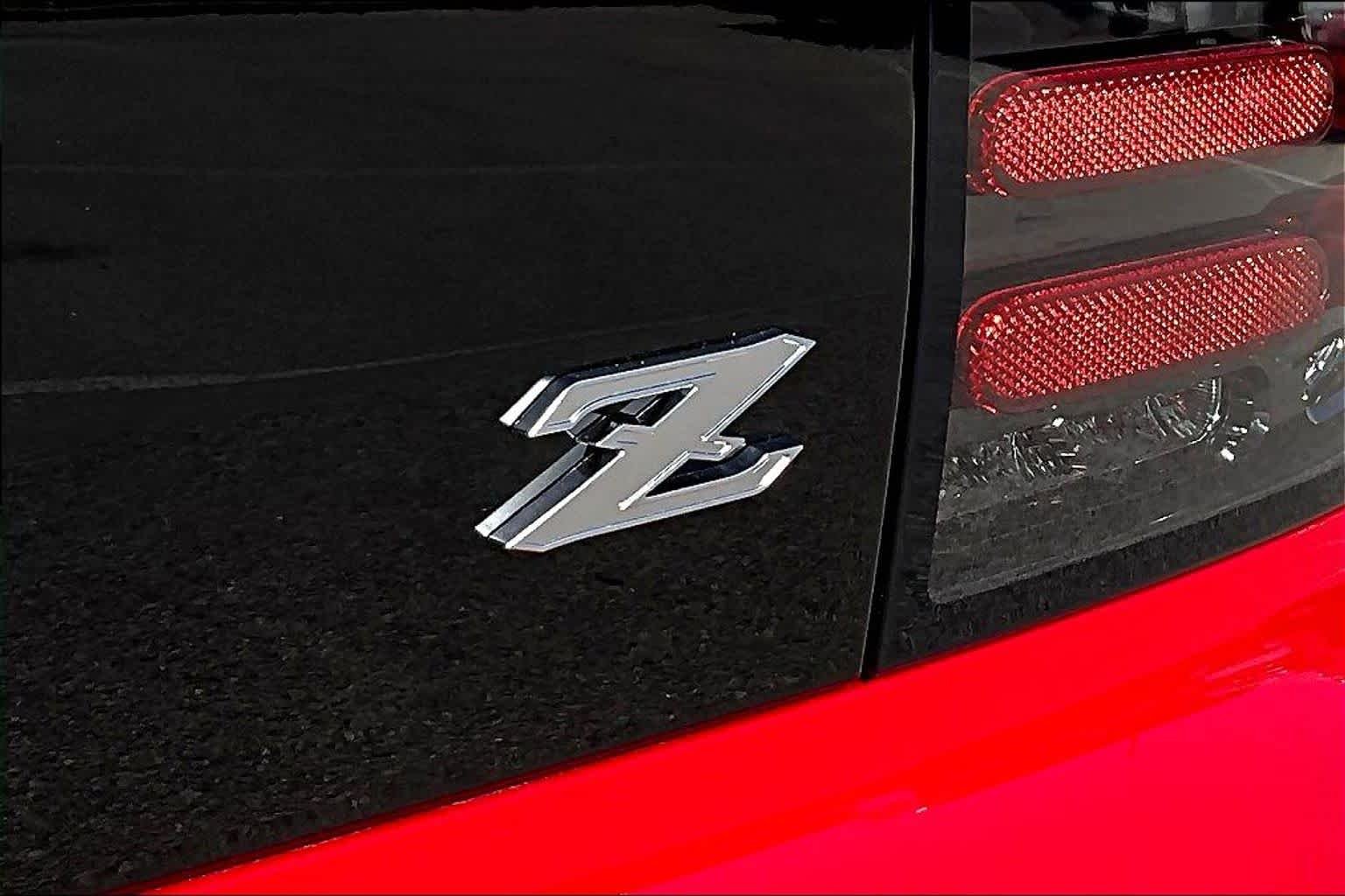 New 2026 Solid Red / Super Black Two-tone Nissan Performance image 15