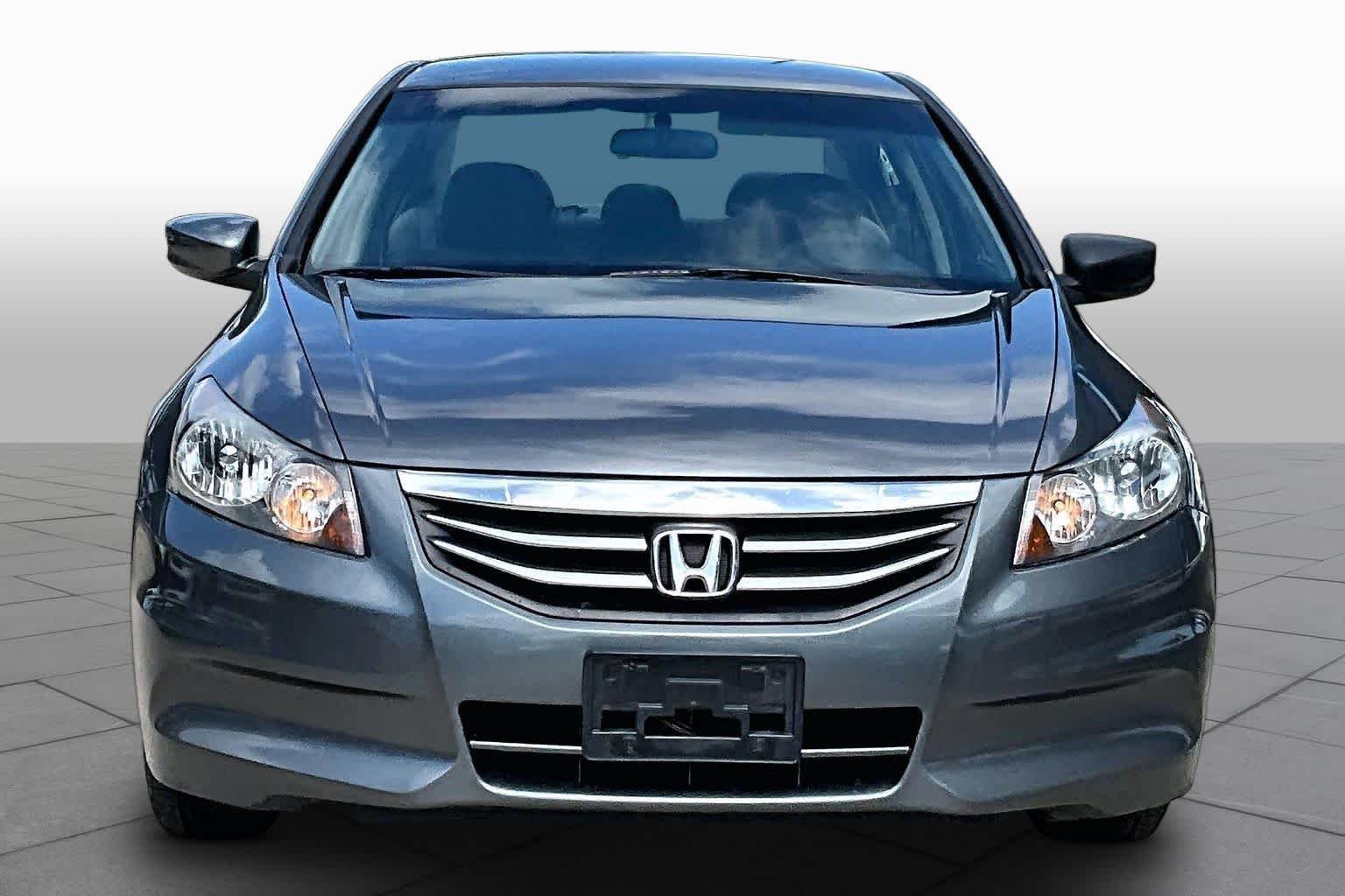 Used 2012 Polished Metal Metallic Honda LX Premium image 3
