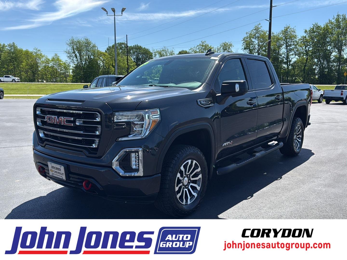 2020 GMC Sierra 4WD Crew Cab Short Box AT4's photo