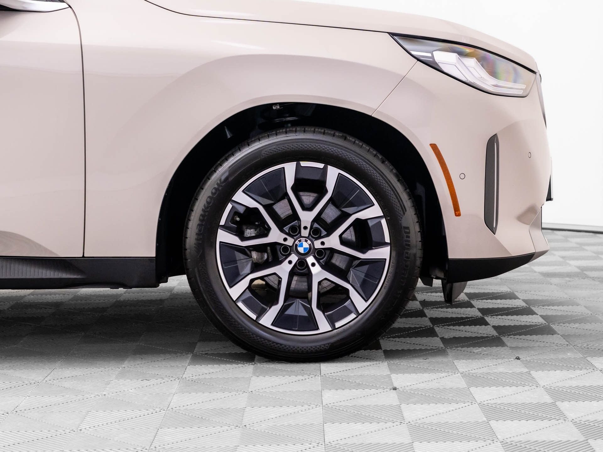 Certified Used 2025 Dune Grey Metallic BMW 30 xDrive image 33