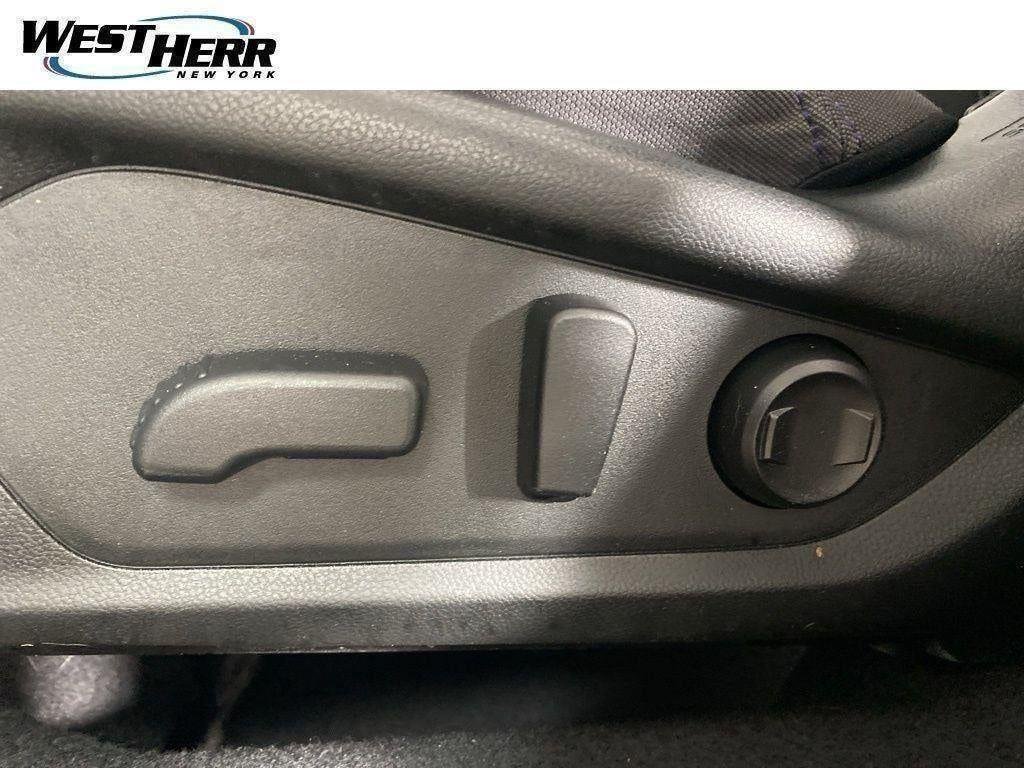 Used 2025 Brilliant Bronze Metallic Subaru Premium image 15