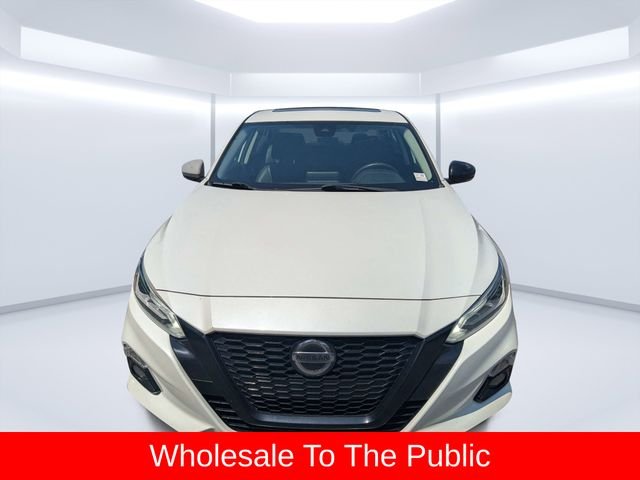 Used 2022 White Nissan 2.5 SR image 8