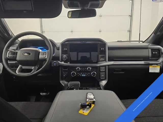 New 2026 Carbonized Gray Metallic Ford XLT image 15