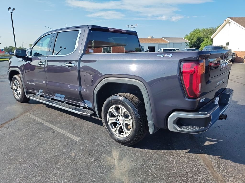Used 2024 Silver GMC SLT image 3