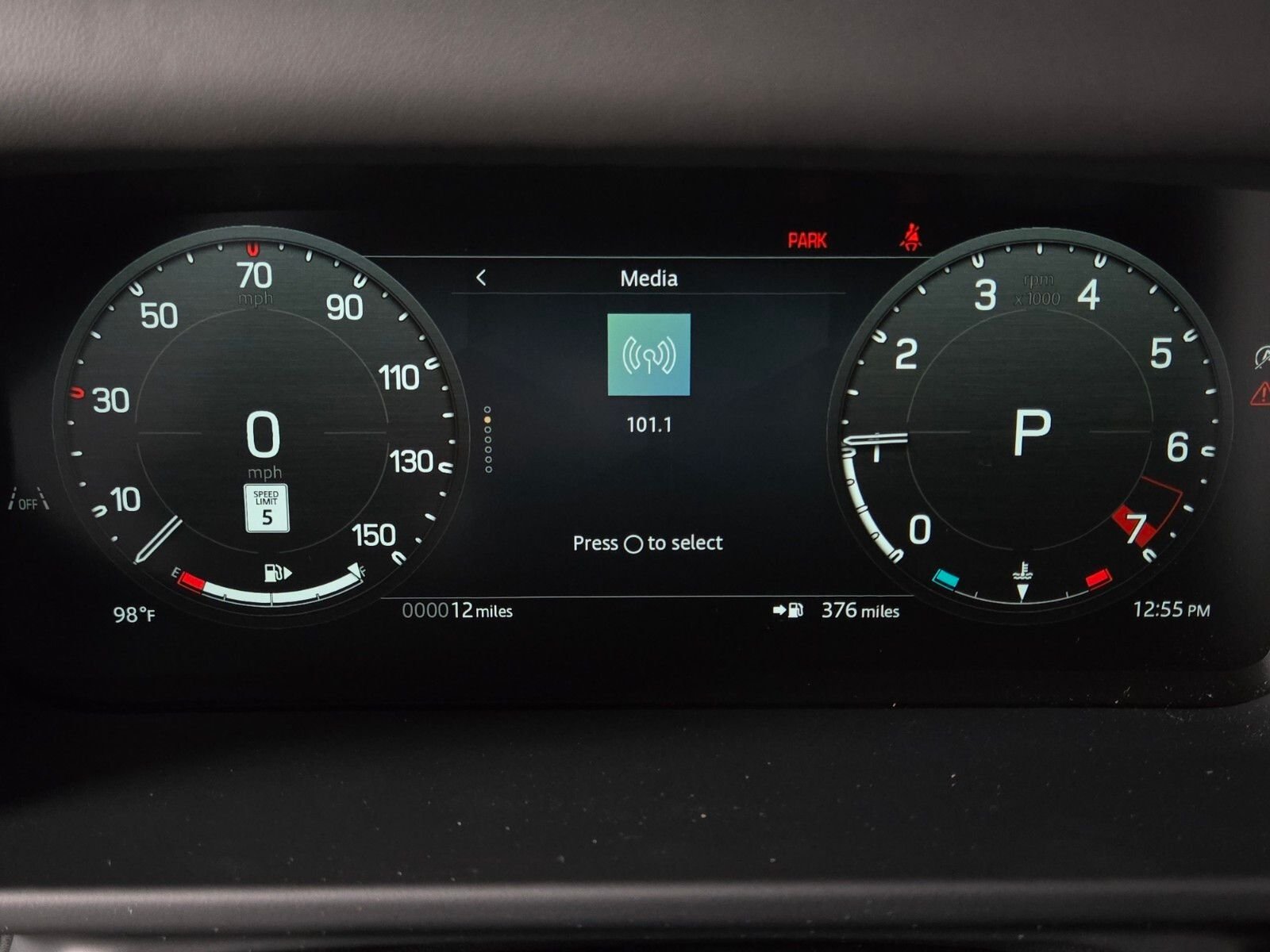 2026 Land Rover Defender X-Dynamic SE - Photo 35