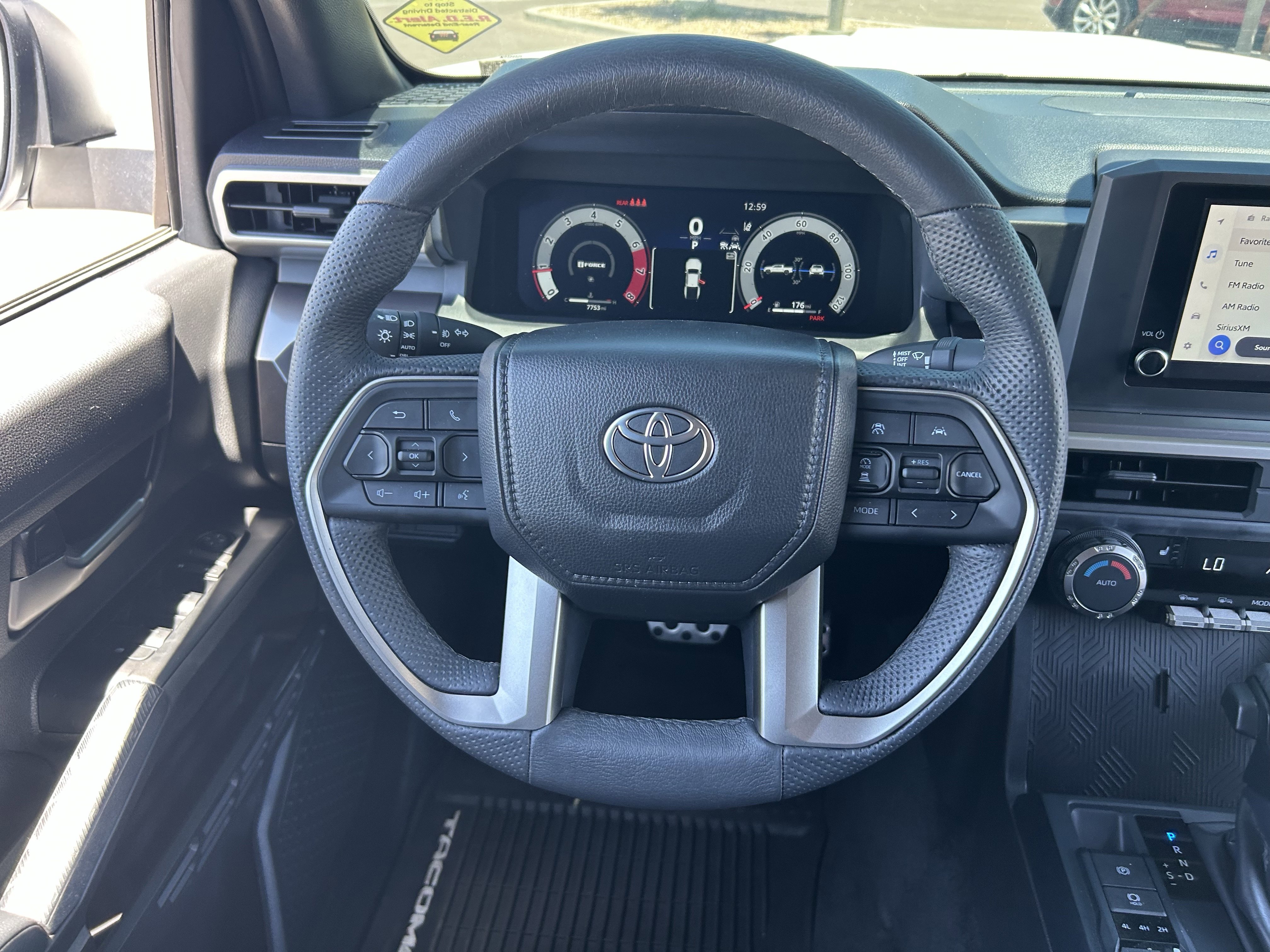 2025 Toyota Tacoma TRD Sport - Photo 21