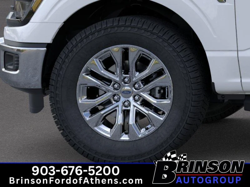 New 2026 Oxford White Ford XLT image 19