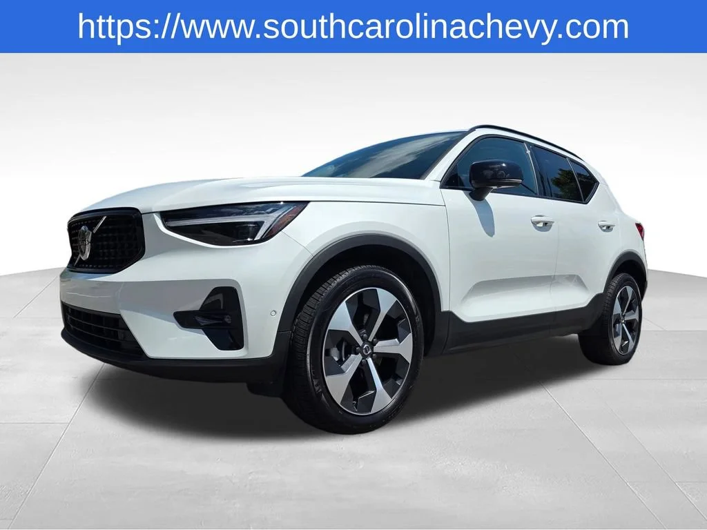 Used 2026  Volvo Plus image 38