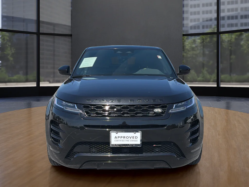 Used 2022 Black Land Rover Dynamic image 11