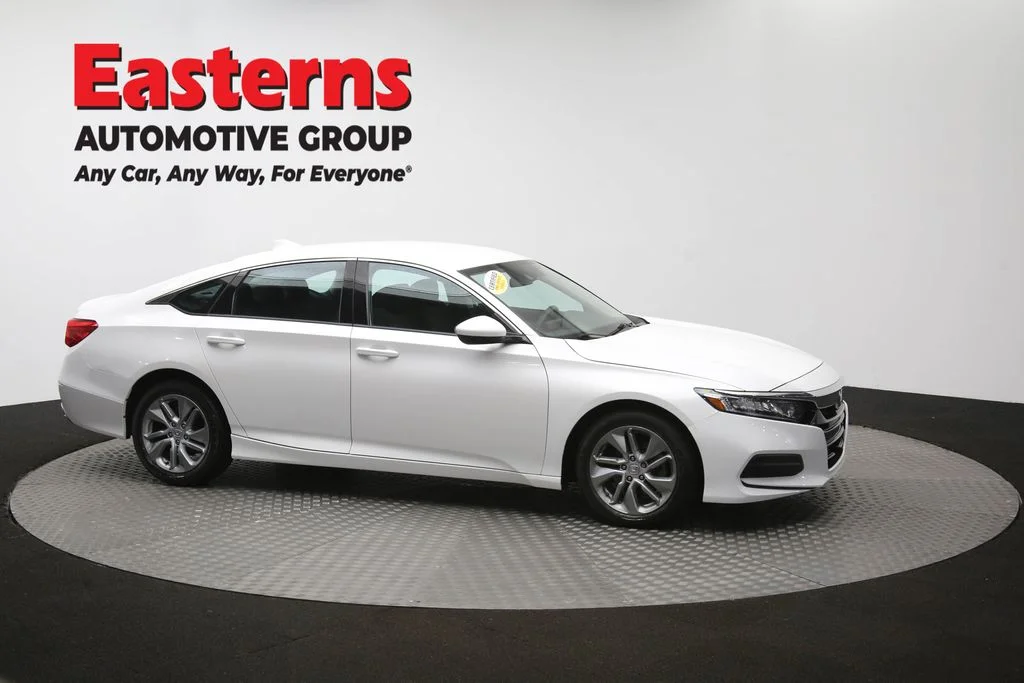 Used 2020 White Honda LX image 44
