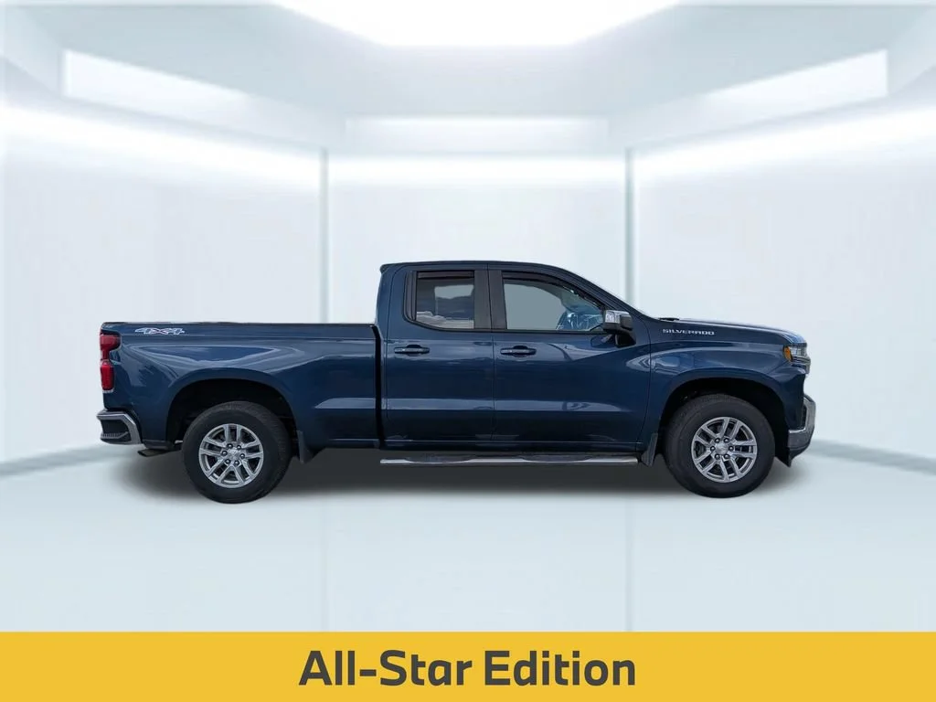 Used 2019 NORTHSKY BLUE METALLIC Chevrolet LT image 6