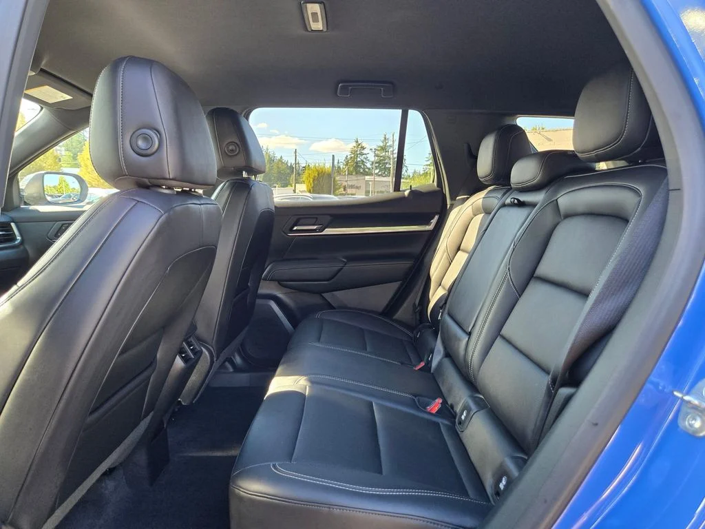 Used 2026 Rapids Metallic GMC Elevation image 16