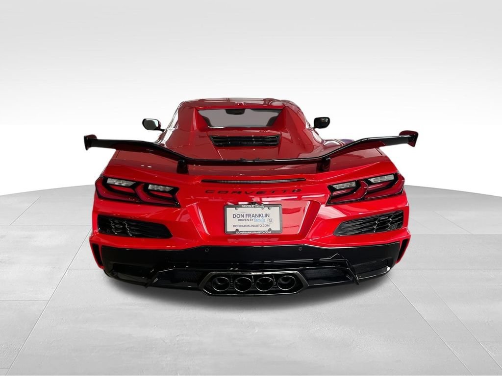 New 2026 Torch Red Chevrolet 1LZ image 7