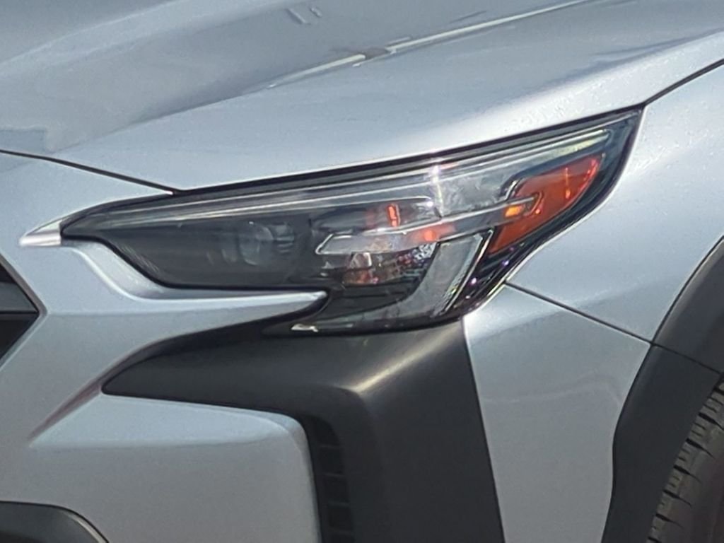 2025 Subaru Outback Limited - Photo 10