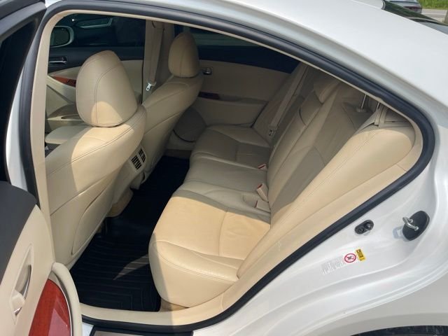 Used 2011 Starfire Pearl Lexus 350 image 12