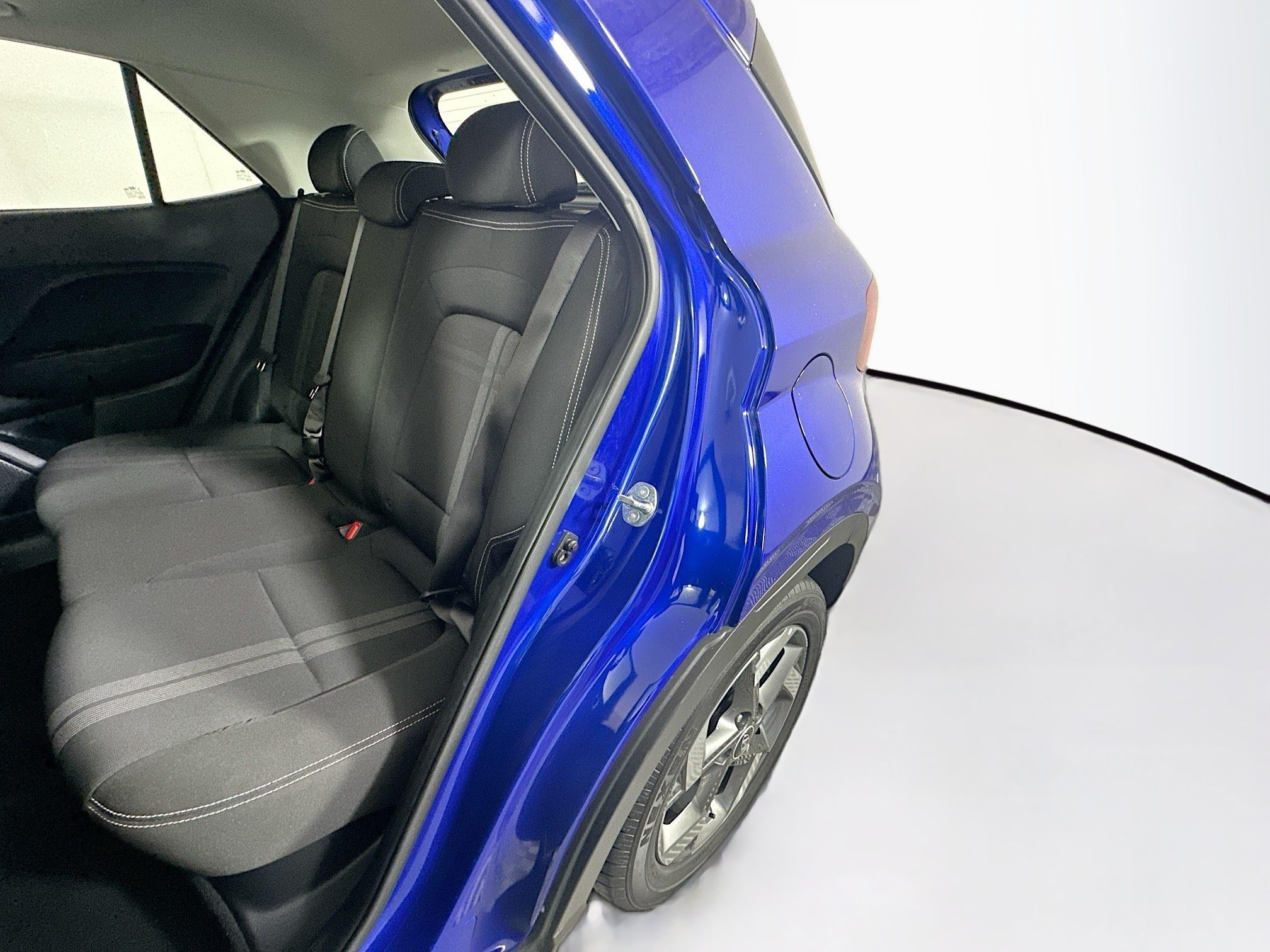 Used 2025 Intense Blue Hyundai SEL image 26
