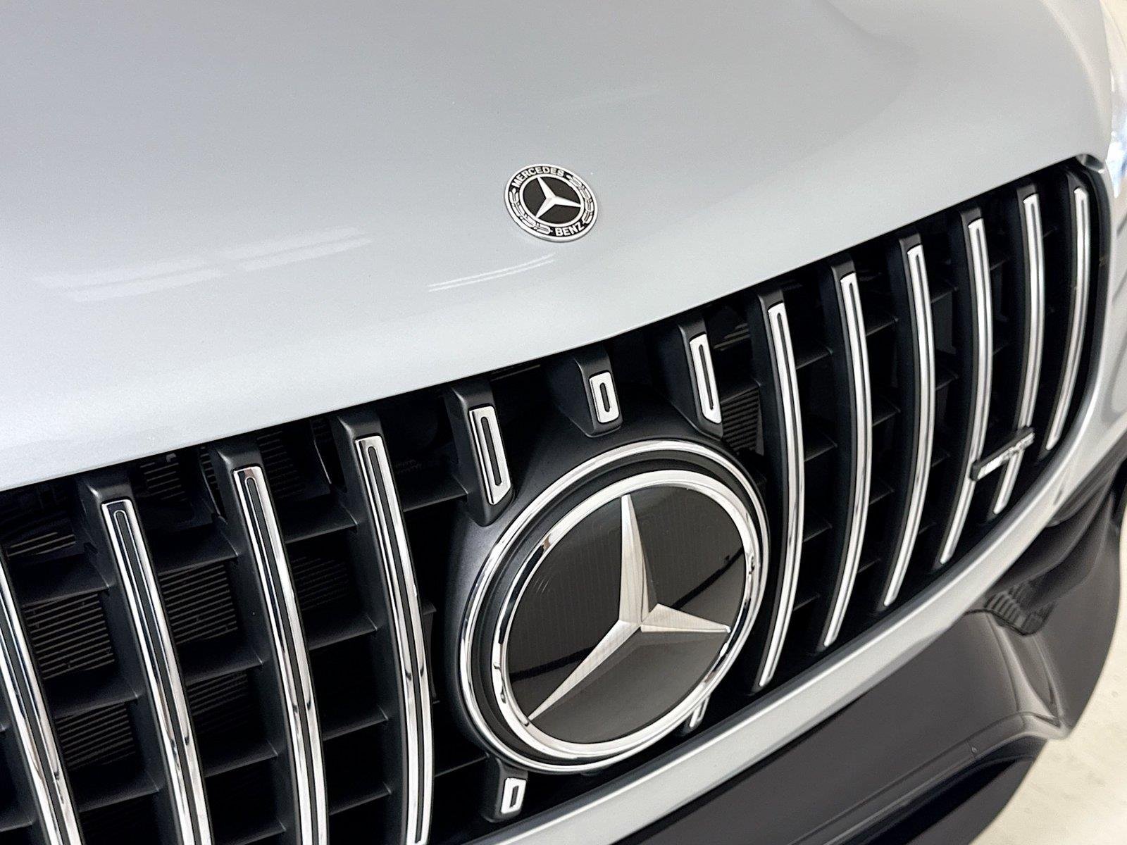 Used 2023 Cirrus Silver Metallic Mercedes-Benz AMG® GLS 63 | Night Pkg | Heated/Cooled Seats image 39