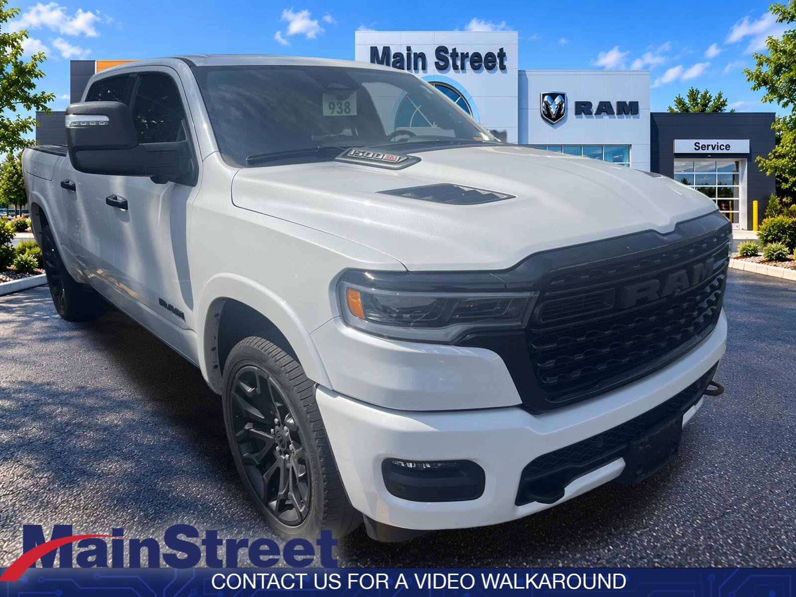 Used 2025 Ivory White Tri-Coat Pearlcoat Ram Limited image 3