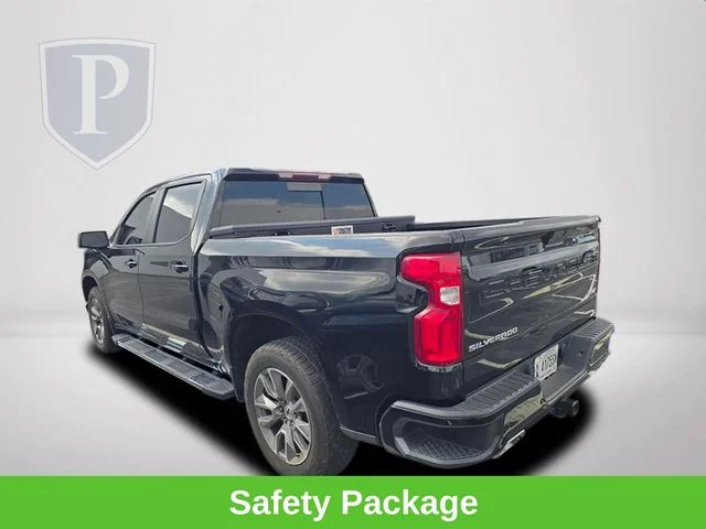Certified Used 2021 Black Chevrolet RST image 9