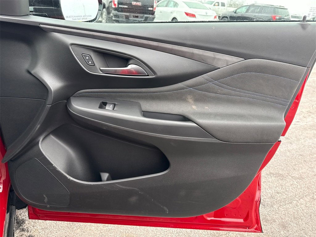 2026 BUICK ENVISTA - Image 32